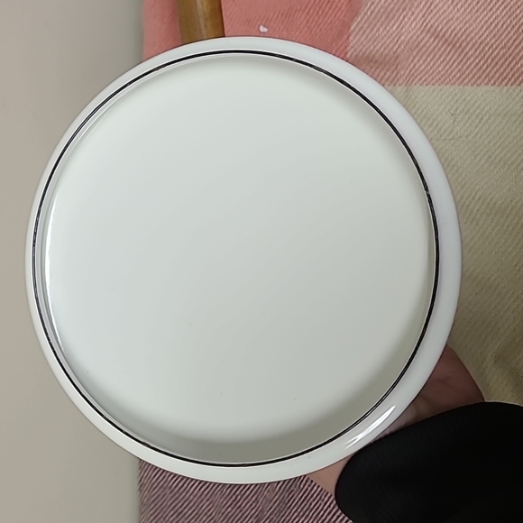 Vintage Kobe Scandinavian Style Floral Pink Enamel Pot with Handle Cookware - Picture 6 of 6